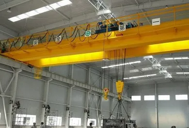 Insulated Overhead Crane